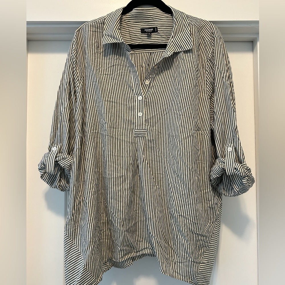 3/4 Sleeve Button Up Tunic